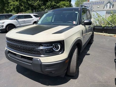 Used 2025 Ford Bronco Sport Big Bend w/ Convenience Package AWD/4WD image 3