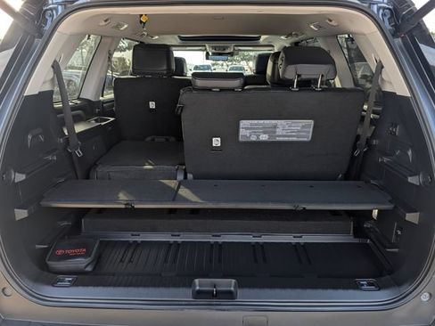 Used 2023 Toyota Sequoia TRD Pro AWD/4WD image 31
