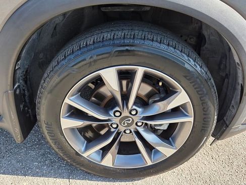 Certified 2023 INFINITI QX60 Luxe w/ Cargo Package FWD image 10