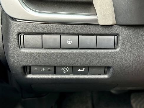 New 2026 Nissan Rogue Dark Armor AWD/4WD image 29