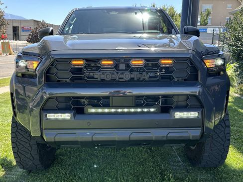 Used 2025 Toyota 4Runner TRD Off-Road Premium w/ Tow Technology Package AWD/4WD image 14