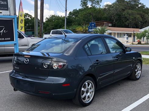Used 2009 MAZDA MAZDA3 i Touring Value FWD image 3
