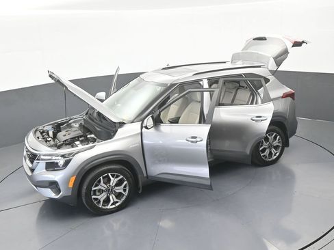 Used 2022 Kia Seltos EX AWD/4WD image 67