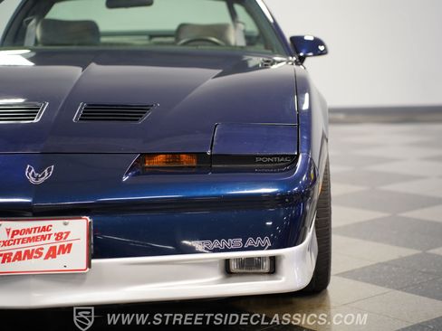 Used 1987 Pontiac Firebird Trans Am RWD image 21