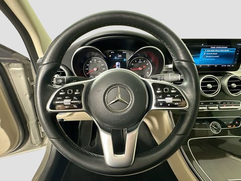 Used 2020 Mercedes-Benz C 300 Sedan image 11