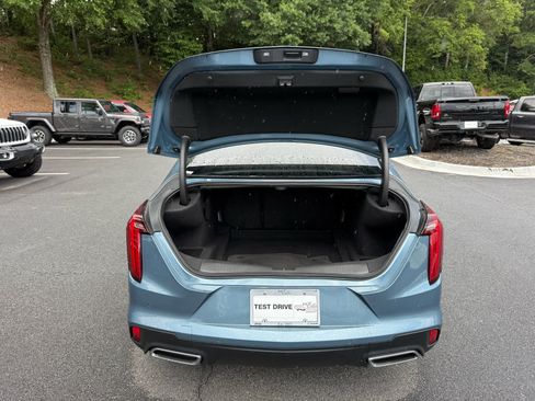 Used 2023 Cadillac CT4 Luxury RWD image 27