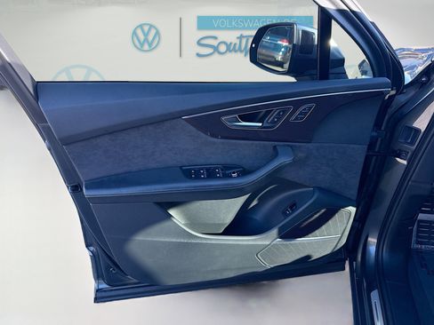 Used 2022 Audi SQ7 Premium Plus image 21