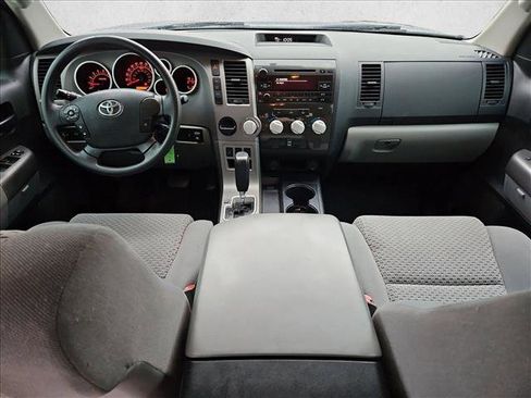 Used 2013 Toyota Tundra 2WD CrewMax w/ SR5 Pkg image 16