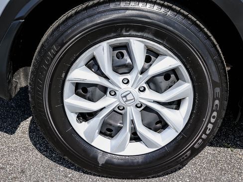 Used 2024 Honda CR-V LX image 11