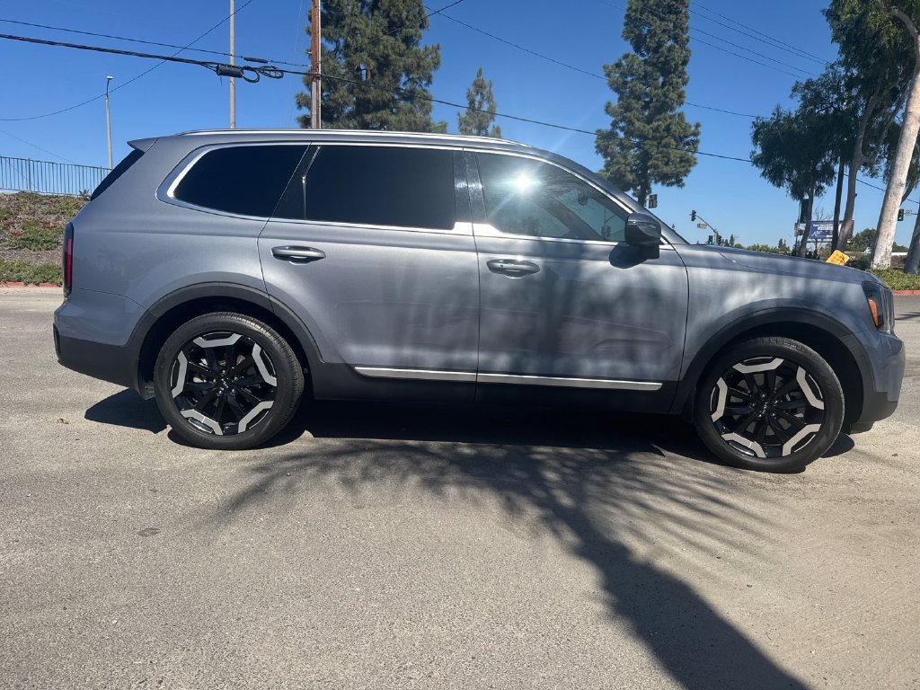 Certified 2023 Kia Telluride EX FWD image 6