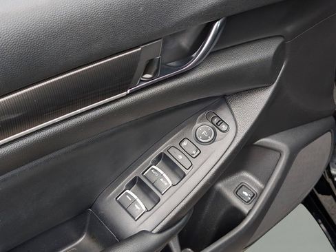 Used 2022 Honda Accord Sport image 16