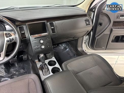 Used 2019 Ford Flex SEL image 22