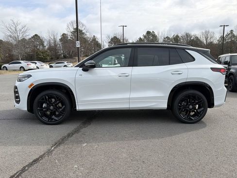 New 2026 Volkswagen Tiguan SE R-Line image 2