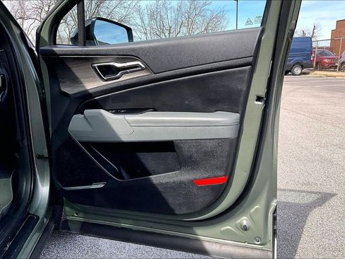 Used 2024 Kia Sportage X-Pro image 23