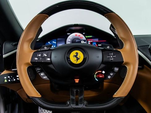 Certified 2025 Ferrari Roma Spider image 4