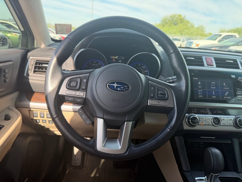 Used 2015 Subaru Outback 2.5i Limited AWD/4WD image 8