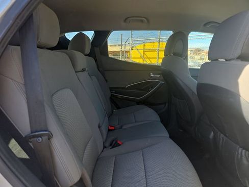 Used 2016 Hyundai Santa Fe Sport image 15