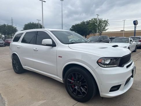 Used 2018 Dodge Durango SRT w/ Technology Group AWD/4WD image 16