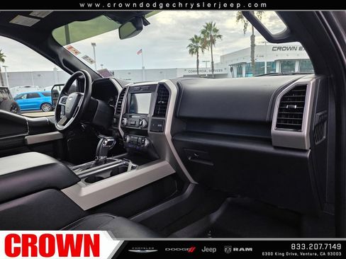 Used 2019 Ford F150 Lariat w/ Equipment Group 502A Luxury AWD/4WD image 12