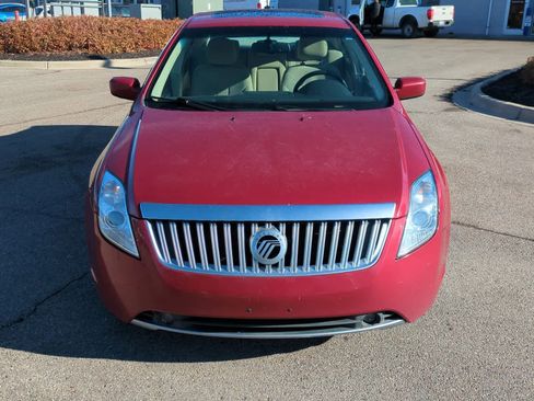 Used 2010 Mercury Milan image 3