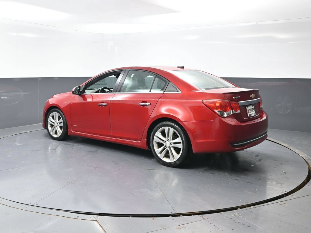 Used 2014 Chevrolet Cruze LTZ w/ Sun, Sound and Sport Package FWD image 10