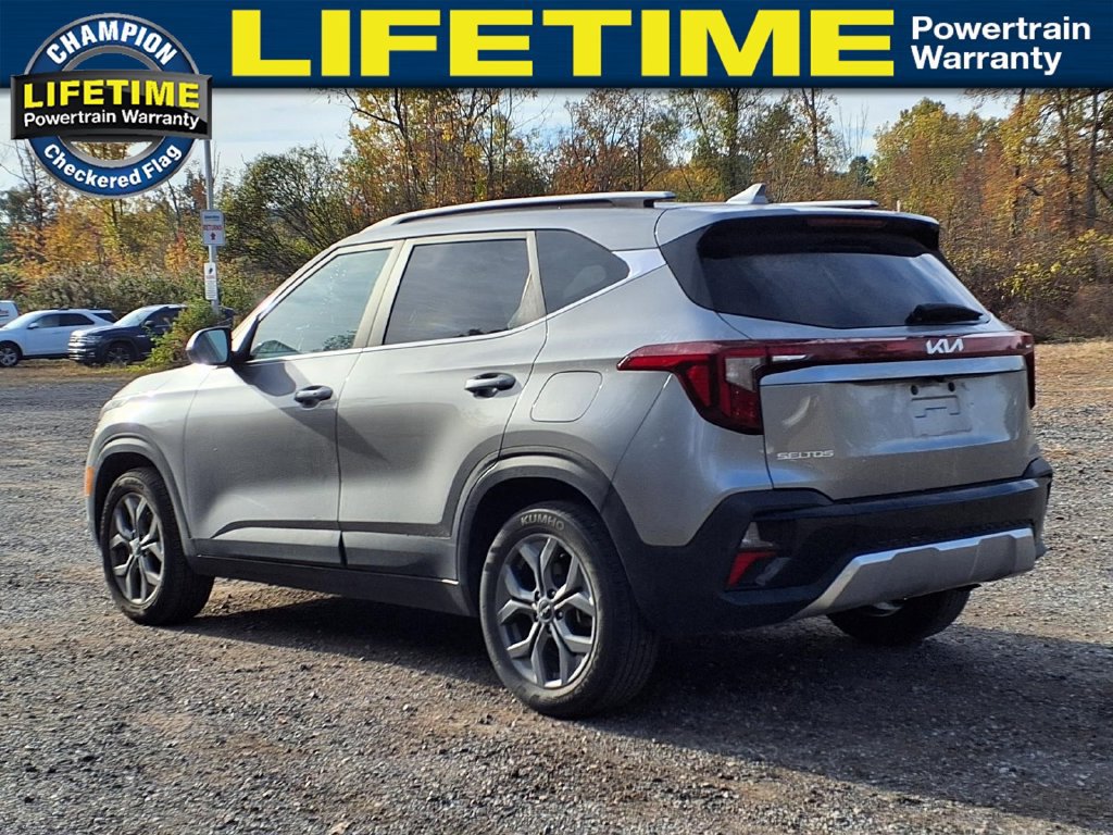 Used 2024 Kia Seltos S AWD/4WD image 7