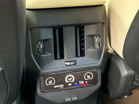 Used 2026 BMW X3 xDrive30i AWD/4WD image 16