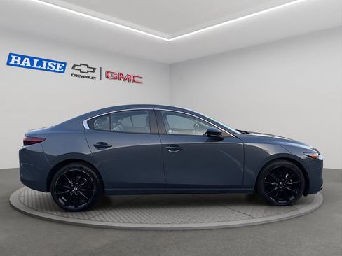 Used 2023 MAZDA MAZDA3 s image 5