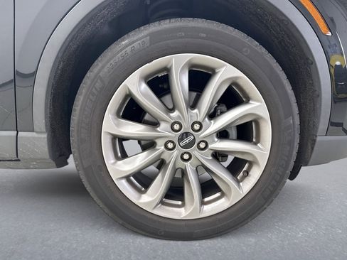 Used 2022 Lincoln Corsair AWD w/ Premium Package image 11