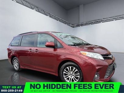 Used 2019 Toyota Sienna XLE