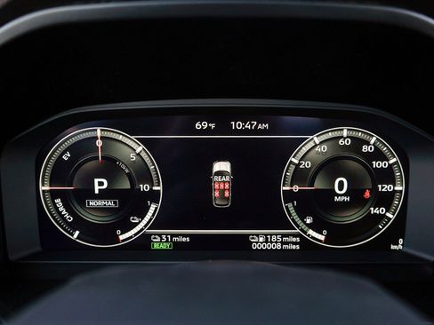 New 2025 Mitsubishi Outlander SE image 23