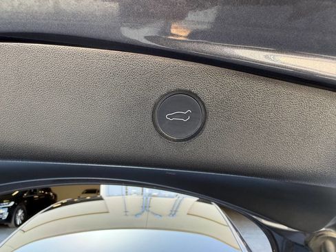 Used 2021 Tesla Model 3 Long Range image 17