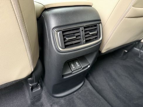 Used 2022 Honda CR-V Touring image 32