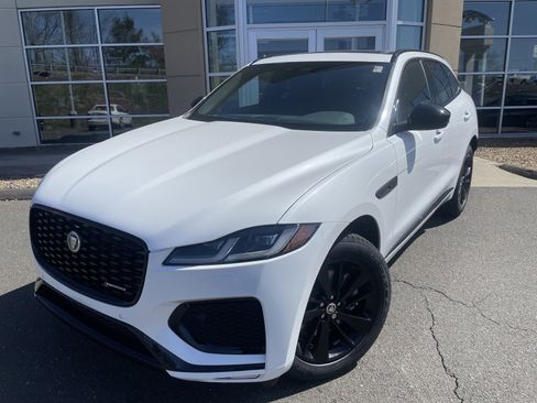 Used 2025 Jaguar F-PACE R-Dynamic S image 30