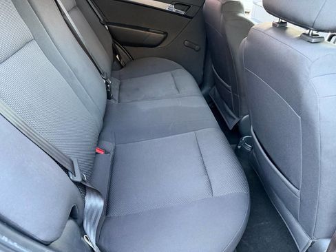 Used 2008 Chevrolet Aveo LS FWD image 16