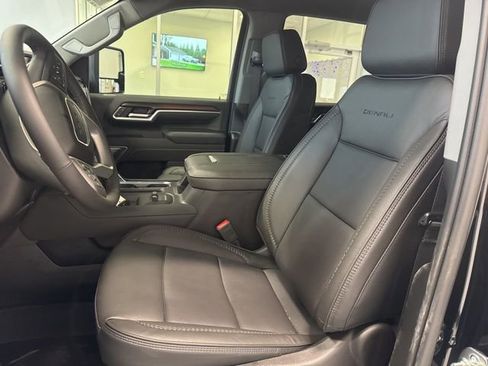 New 2026 GMC Sierra 3500 Denali w/ Technology Package image 21