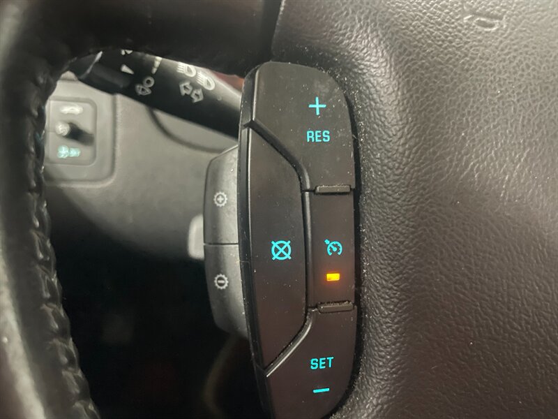 Used 2013 Chevrolet Impala LTZ FWD image 11