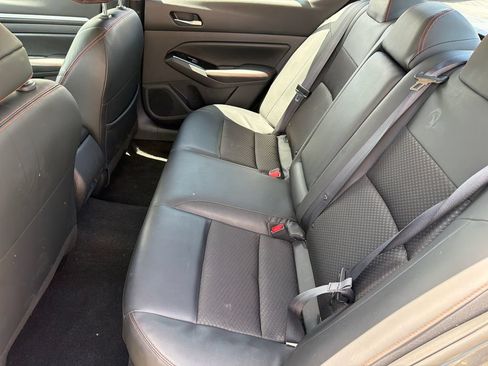 Used 2025 Nissan Altima 2.5 SR FWD image 20