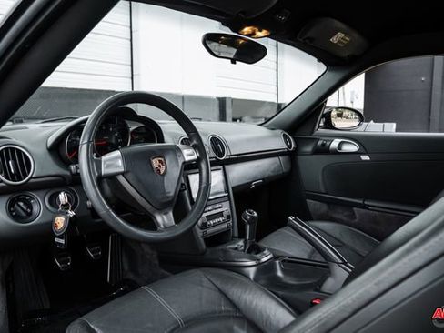 Used 2007 Porsche Cayman RWD image 2