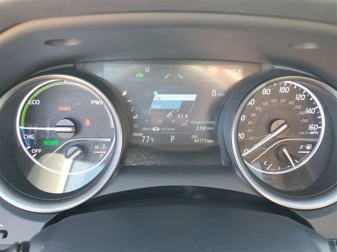 Used 2022 Toyota Camry XSE image 13