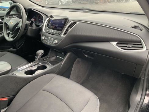 Used 2024 Chevrolet Malibu LT image 55