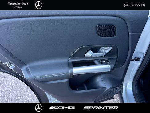 Certified 2025 Mercedes-Benz GLA 250 w/ Exclusive Package image 23