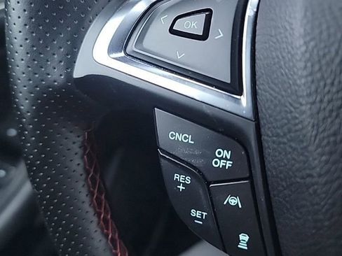 Certified 2022 Ford Edge ST-Line w/ Class II Trailer Tow Package image 41