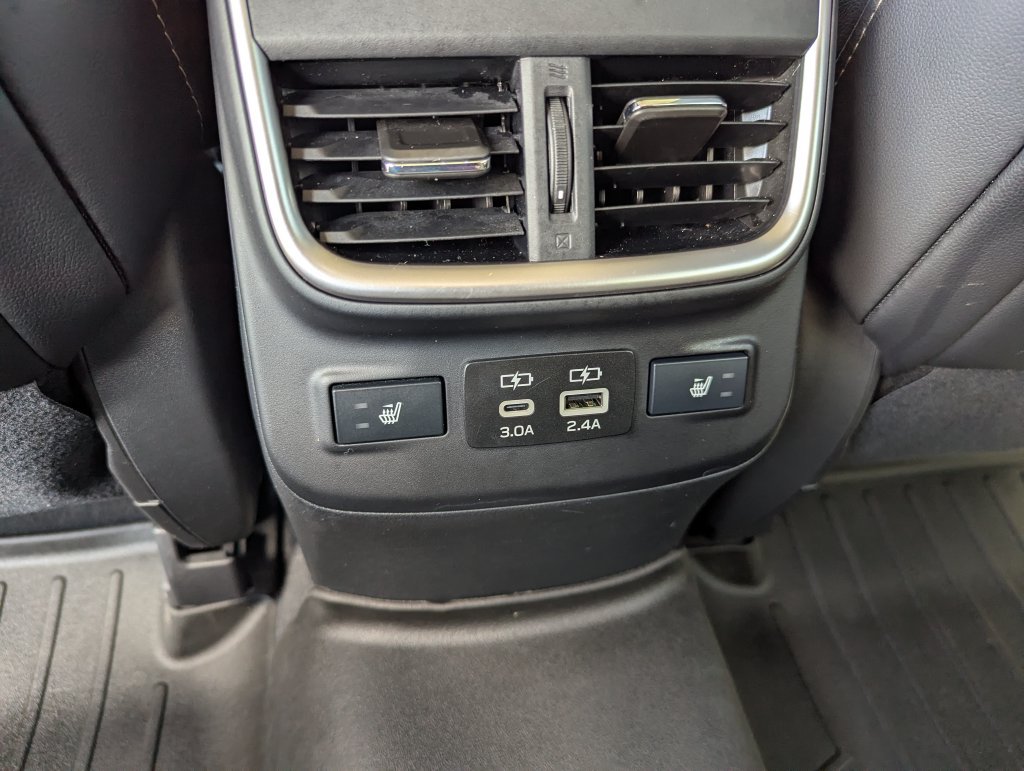 Used 2024 Subaru Outback Limited AWD/4WD image 30