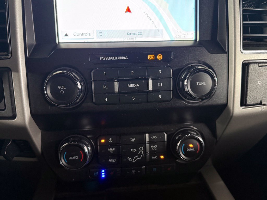 Used 2019 Ford F350 Lariat w/ Lariat Ultimate Package AWD/4WD image 38