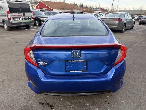 Used 2017 Honda Civic EX image 11