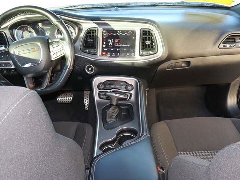 Used 2021 Dodge Challenger R/T Scat Pack w/ Dynamics Package image 10