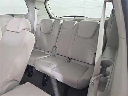 Used 2016 Kia Sedona LX w/ Option Group 020 image 20