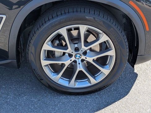 Used 2023 BMW X5 xDrive40i AWD/4WD image 12