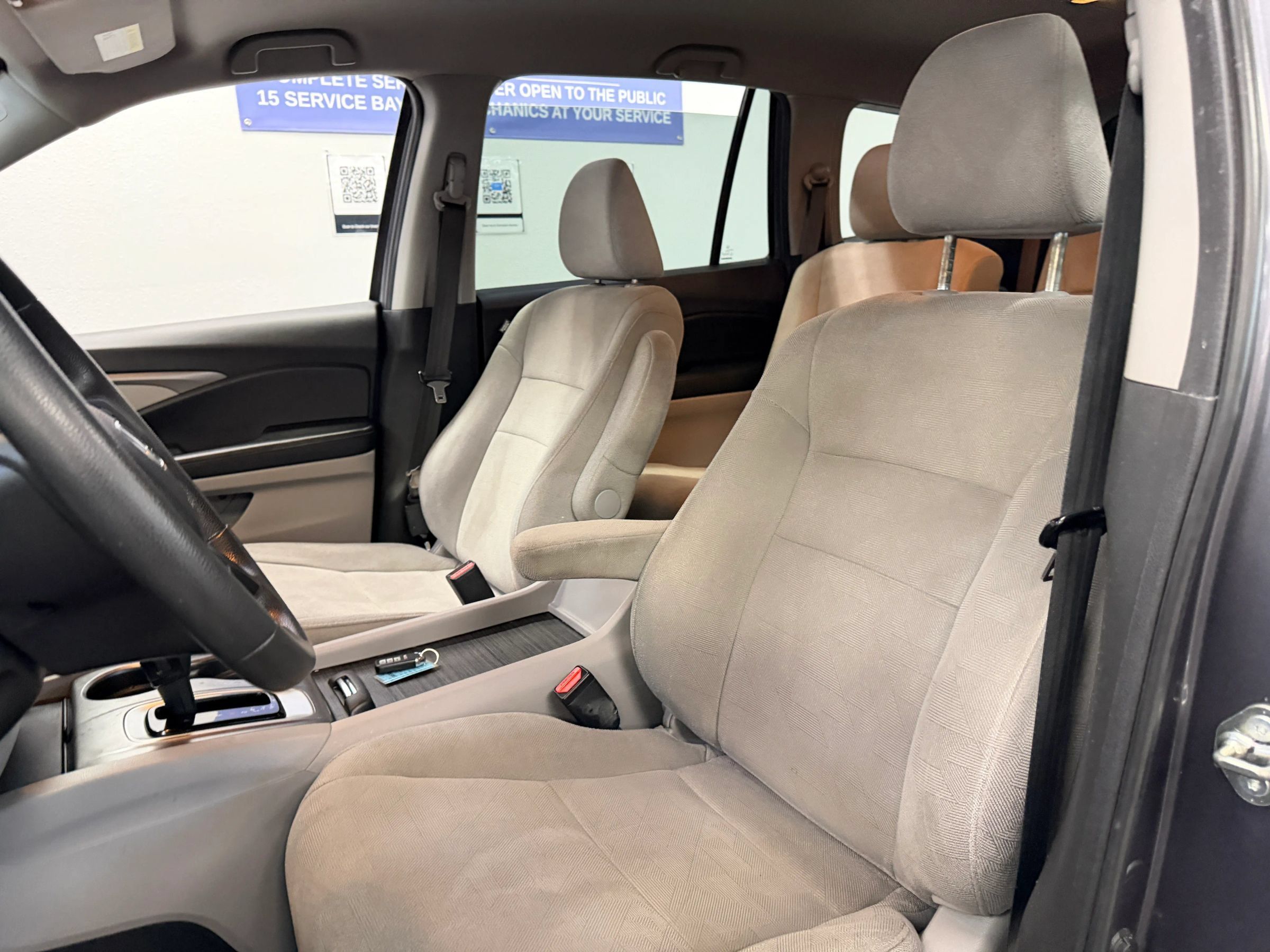 Used 2019 Honda Pilot LX image 16